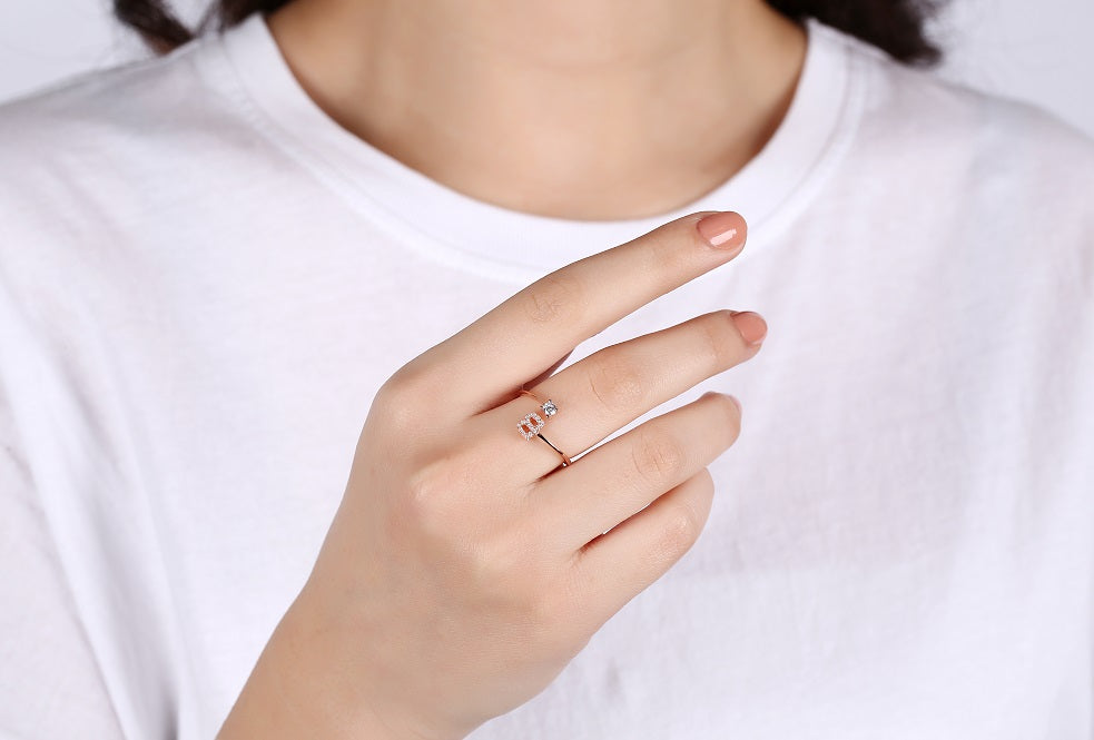 Ring with on sale letter v