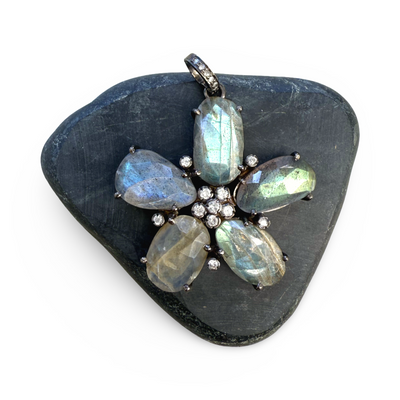 LABRADORITE FLOWER PENDANT