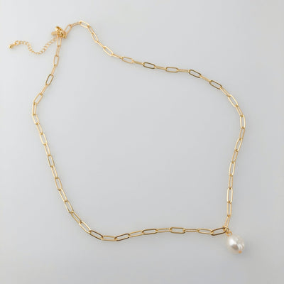 PAPERCLIP CHAIN NECKLACE WITH FRESHWATER PEARL